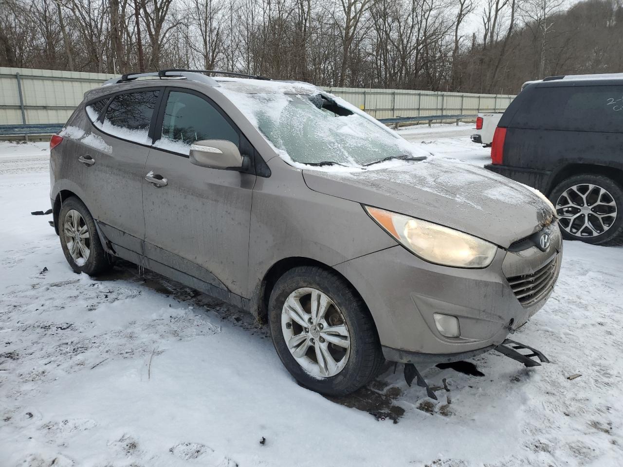 2013 Hyundai Tucson - Image 4