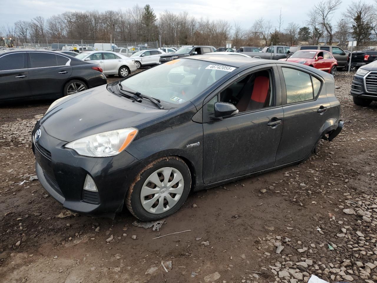 2013 Toyota Prius - Image 1
