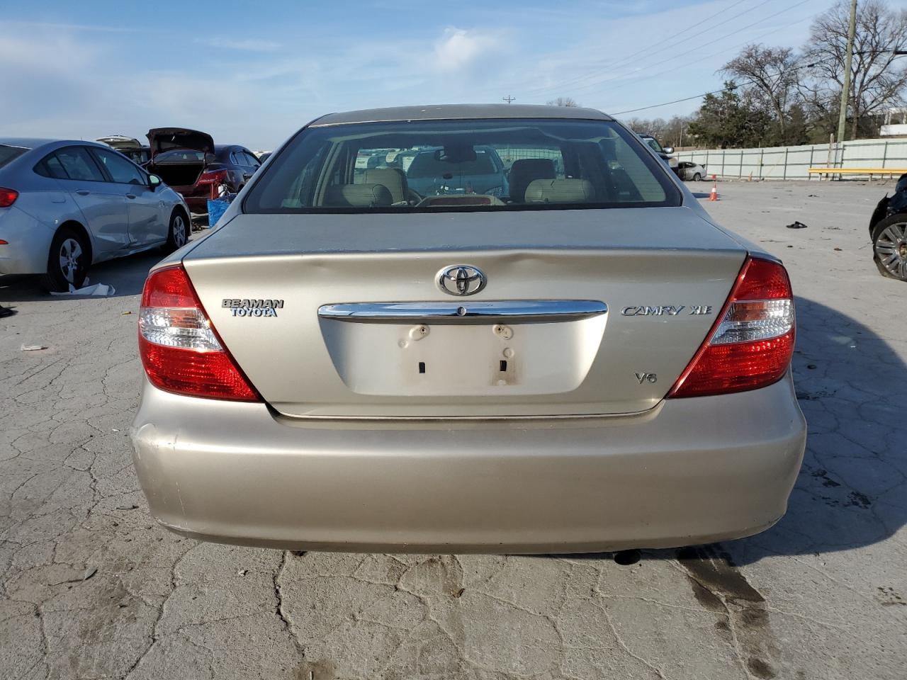2004 Toyota Camry - Image 6