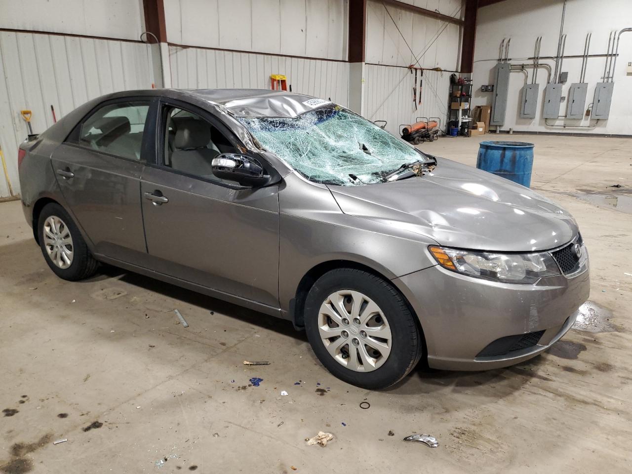 2010 Kia Forte - Image 4