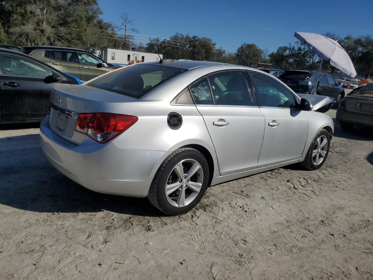 2015 Chevrolet Cruze - Image 3