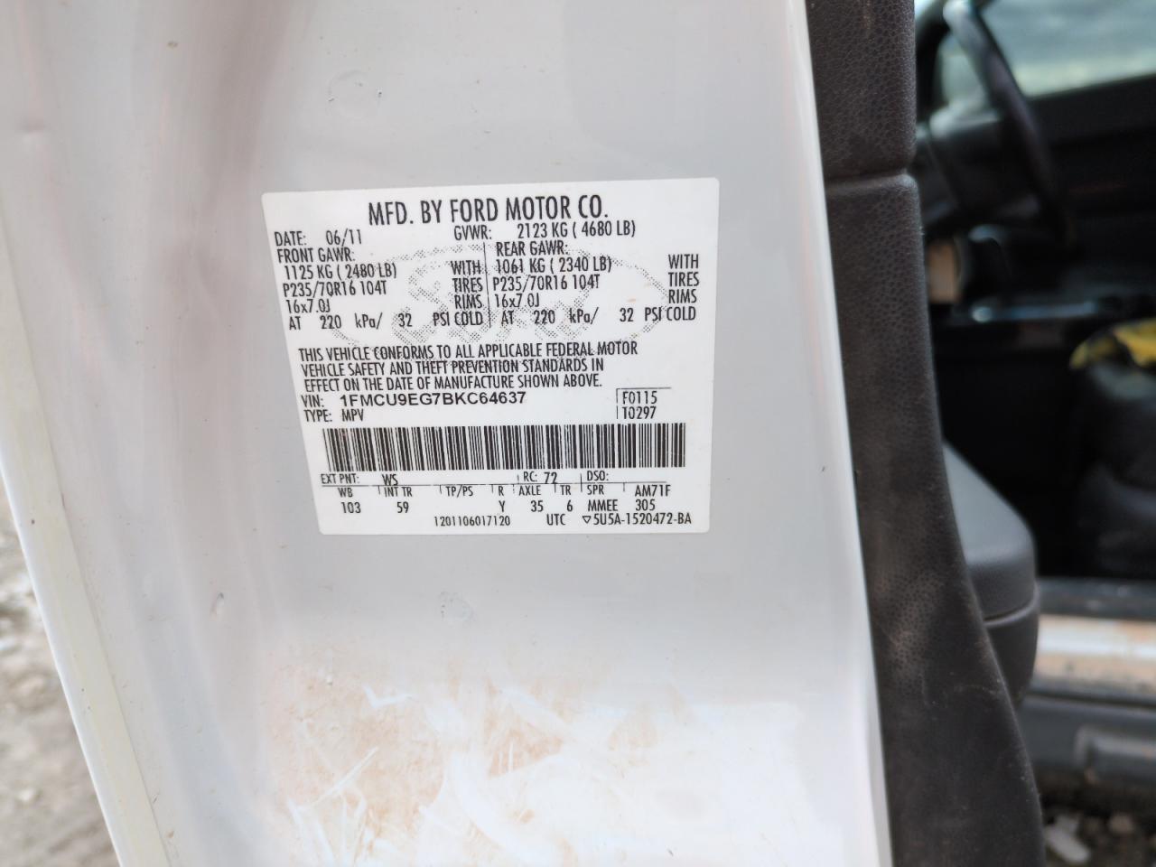 2011 Ford Escape - Image 13