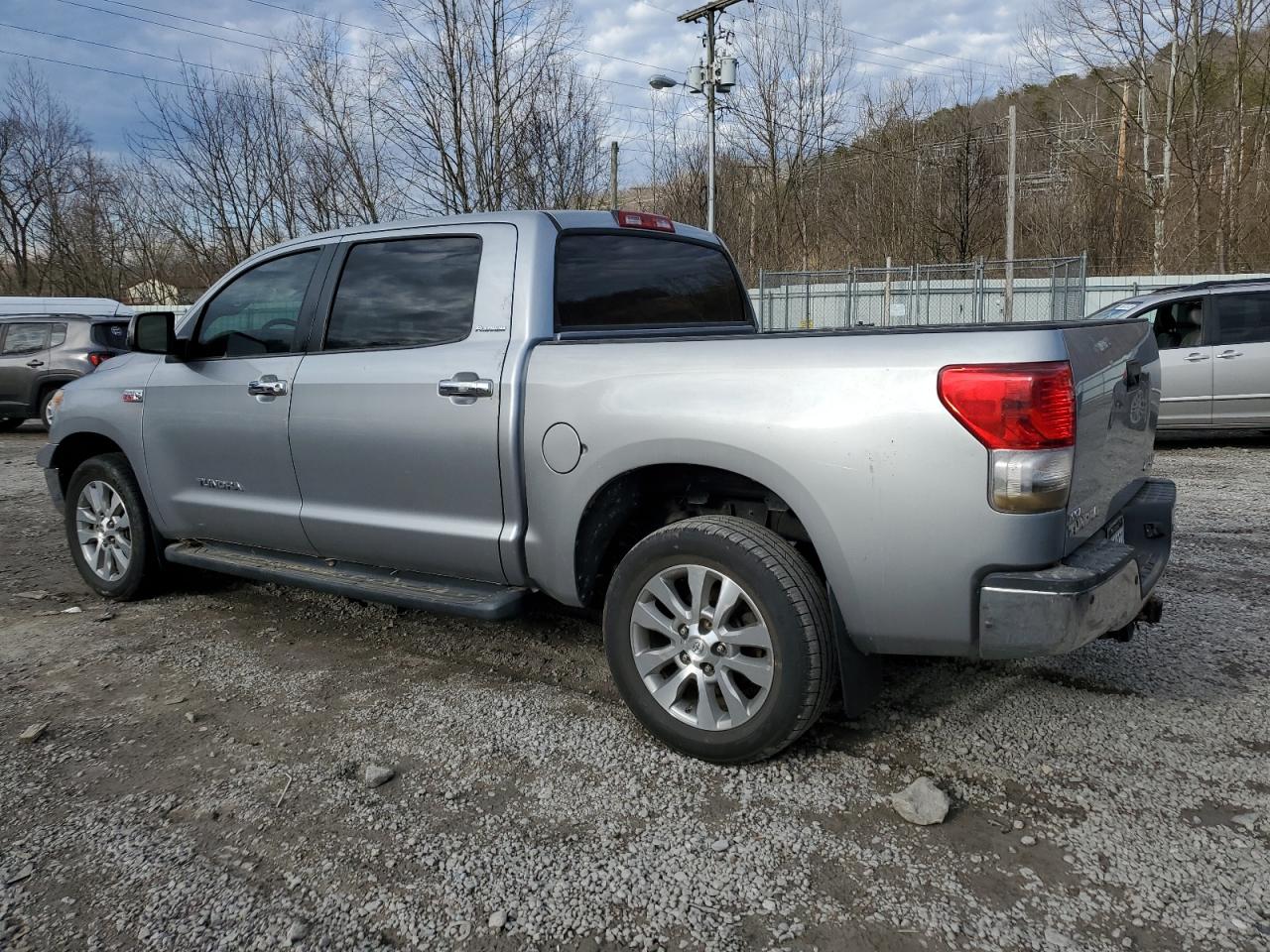2013 Toyota Tundra - Image 2