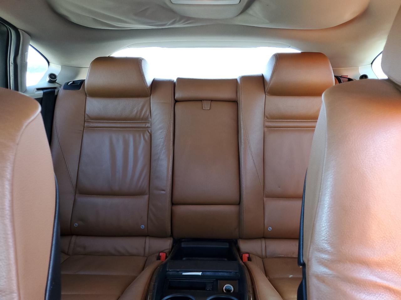 2010 BMW X6 - Image 10
