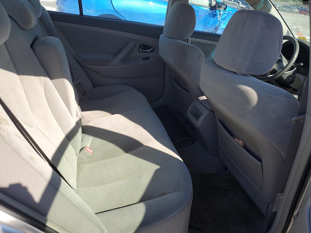 2009 Toyota Camry - Image 10