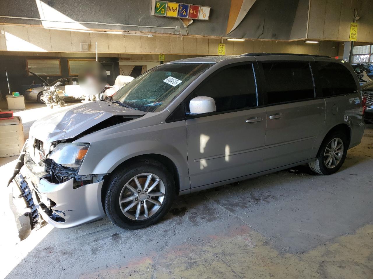 2014 Dodge Caravan - Image 1