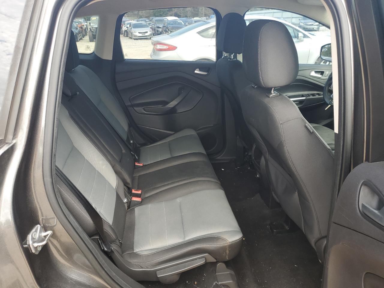 2016 Ford Escape - Image 11