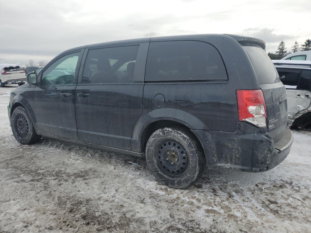 2018 Dodge Caravan - Image 2