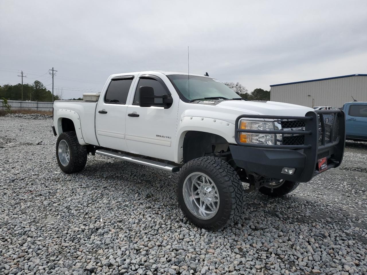 2012 Chevrolet Silverado - Image 4