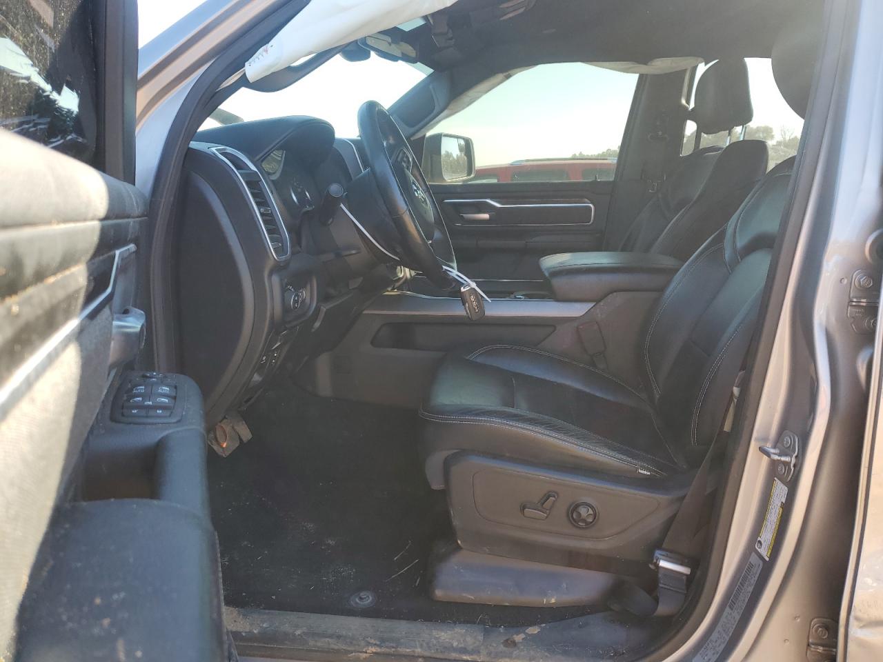 2019 RAM 1500 - Image 7