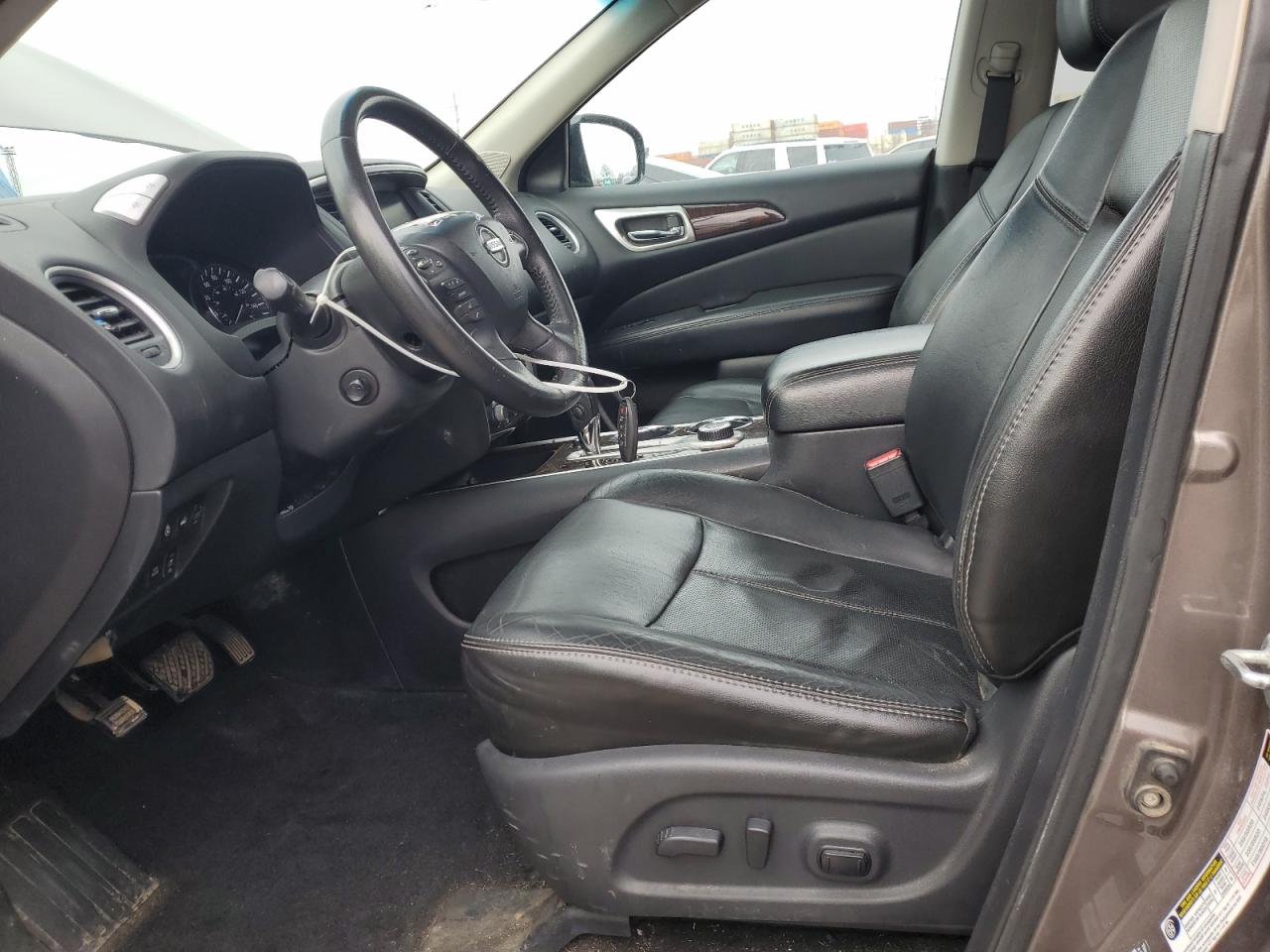 2013 Nissan Pathfinder - Image 7