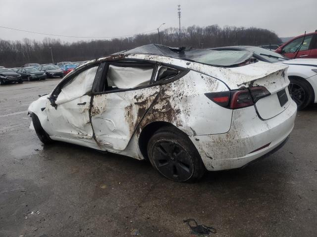  TESLA MODEL 3 2023 Biały