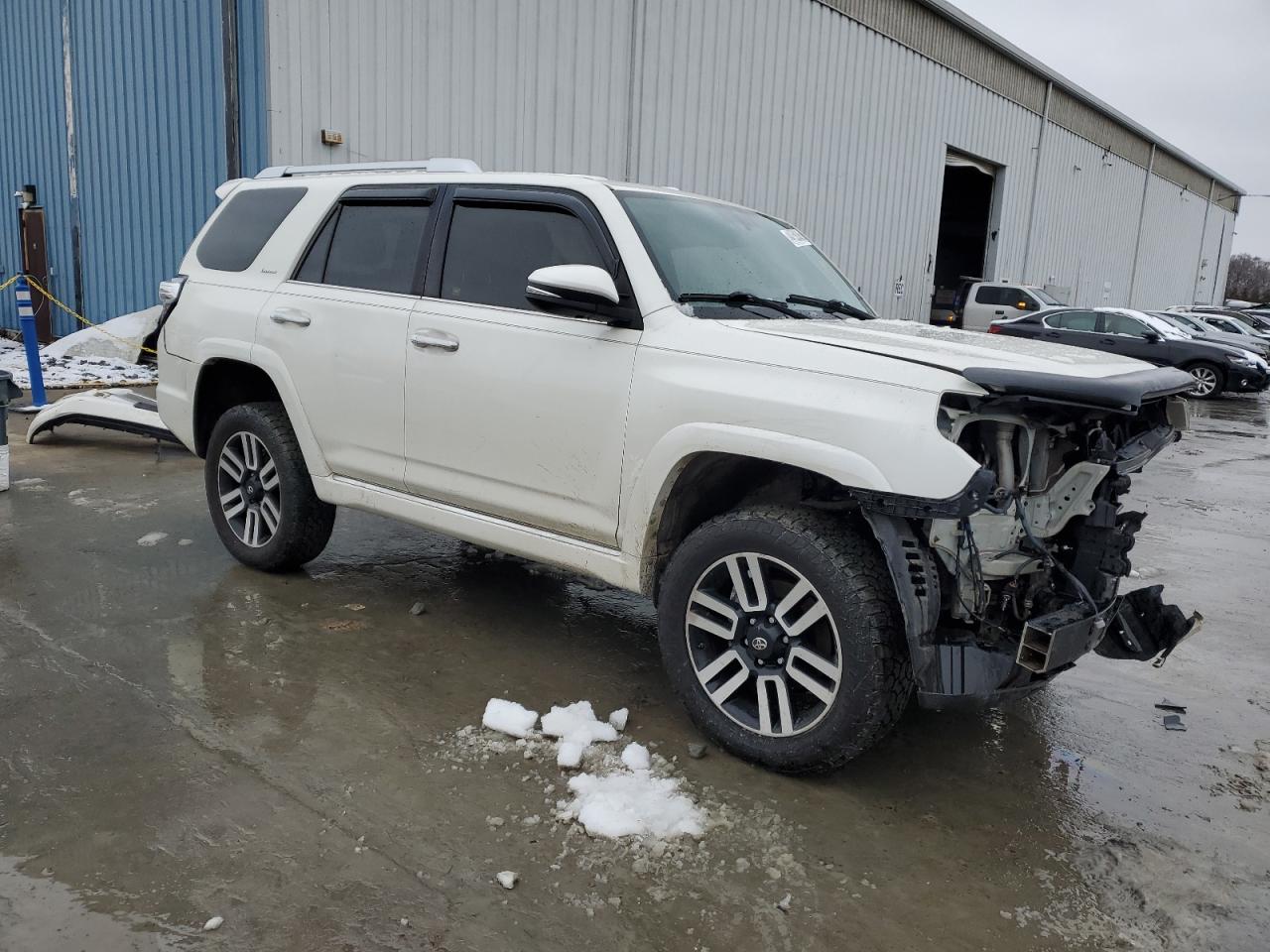 2014 Toyota 4Runner - Image 4