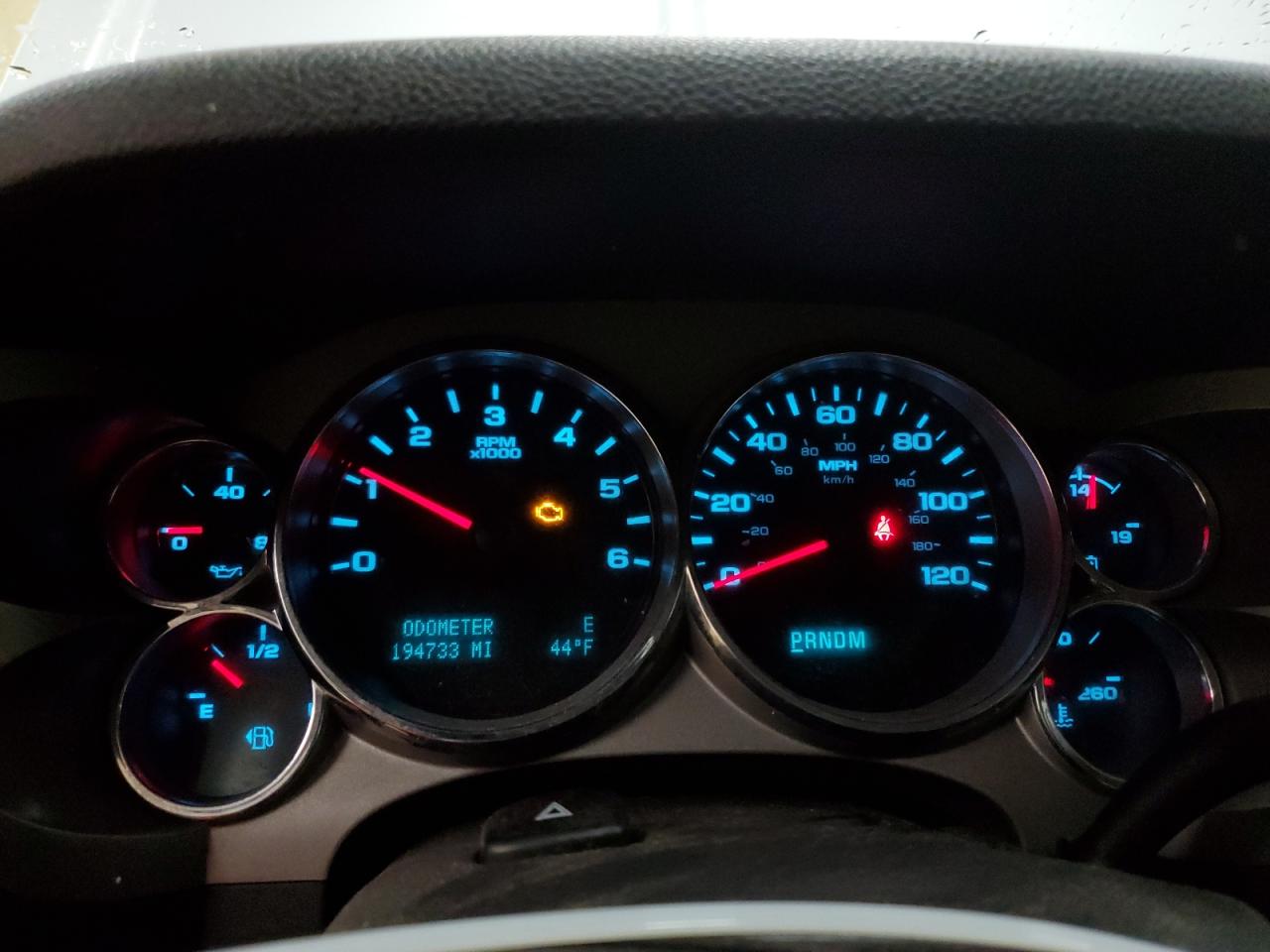 2013 Chevrolet Silverado - Image 9