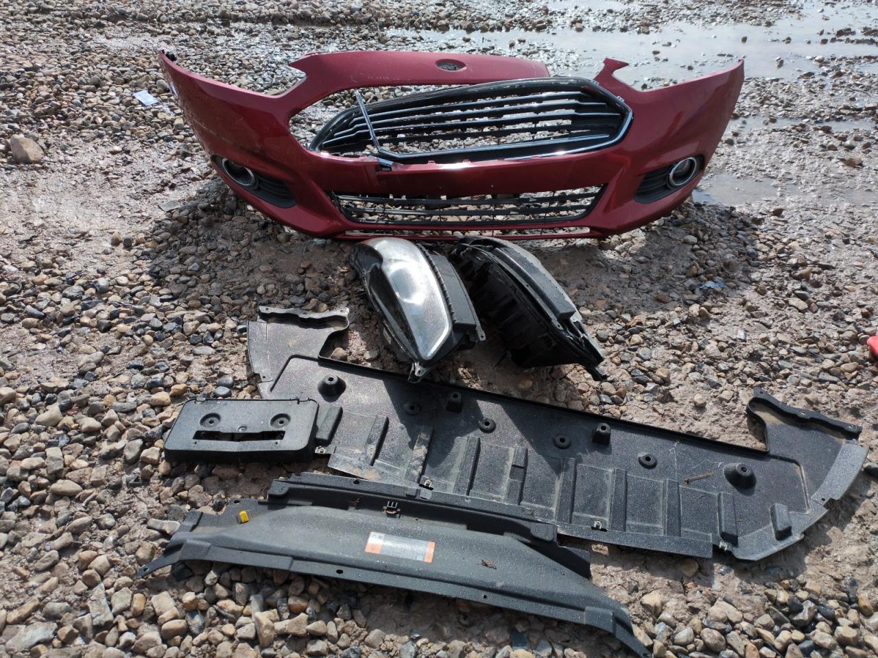 2014 Ford Fusion - Image 12