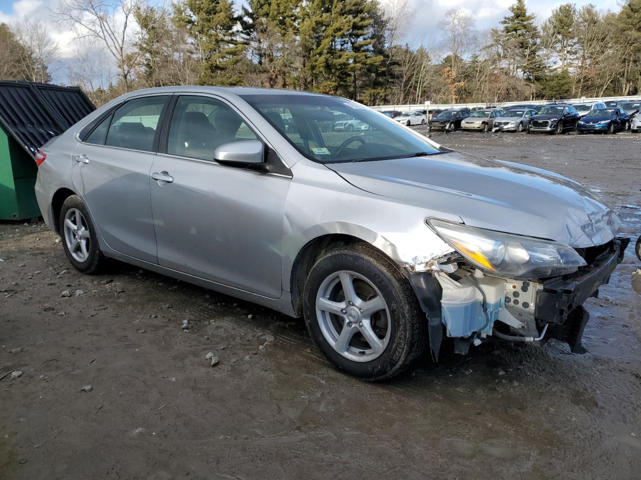 2016 Toyota Camry - Image 4