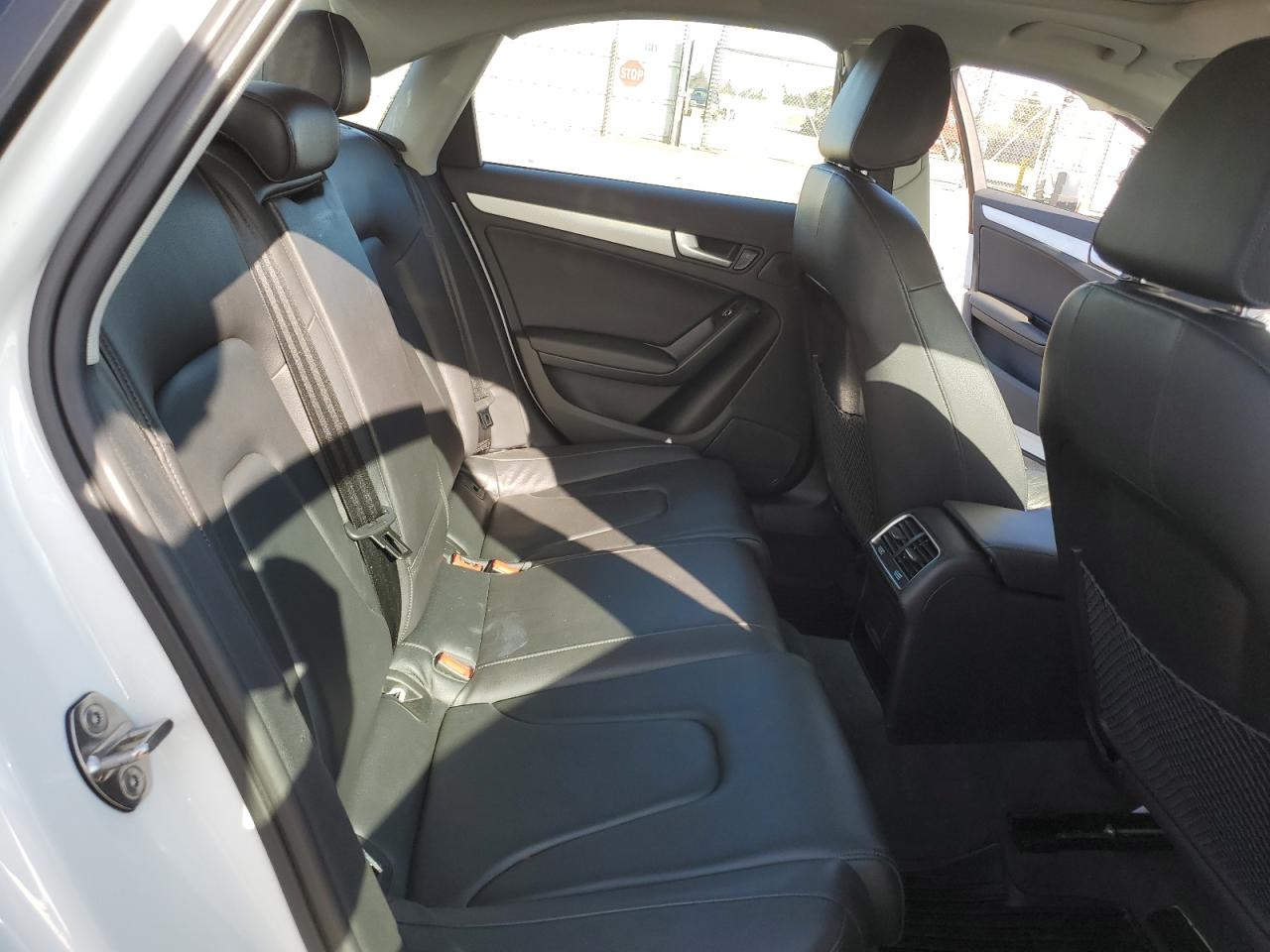 2016 Audi A4 - Image 10