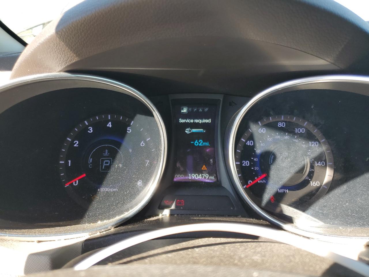 2015 Hyundai Santa Fe - Image 9