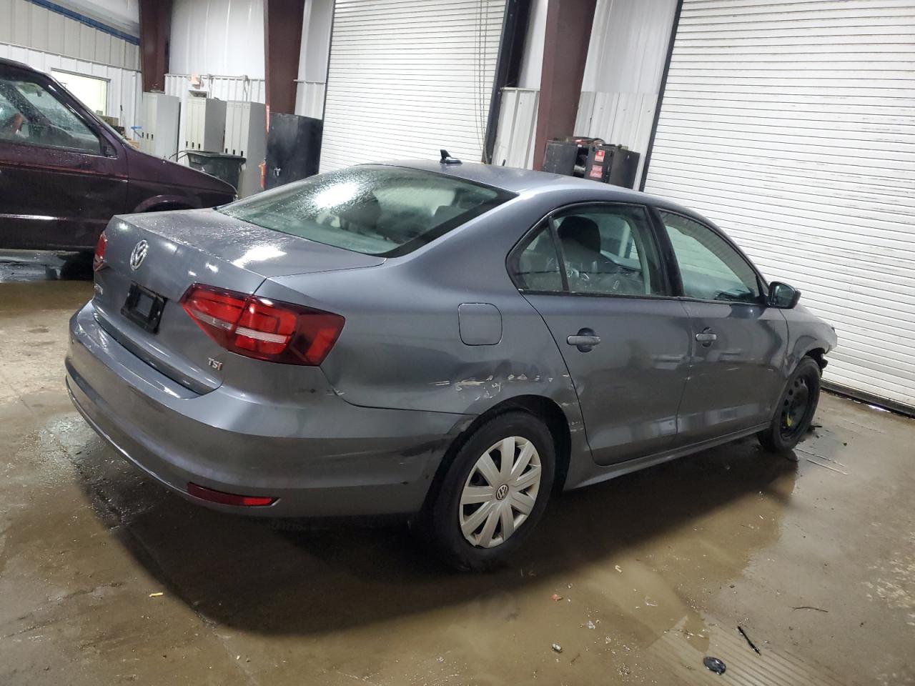 2016 Volkswagen Jetta - Image 3
