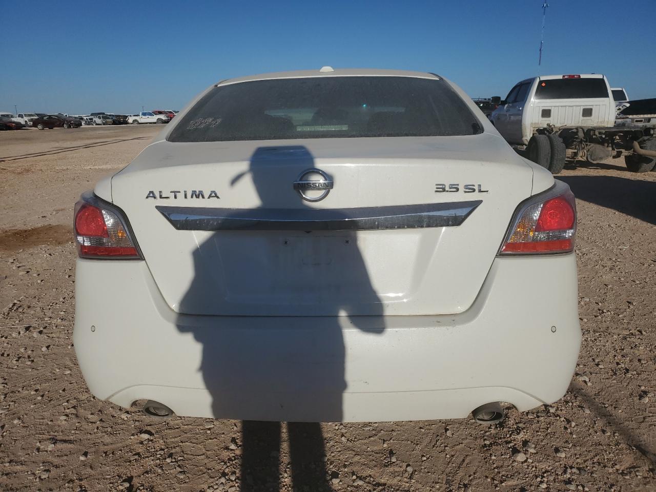 2015 Nissan Altima - Image 6