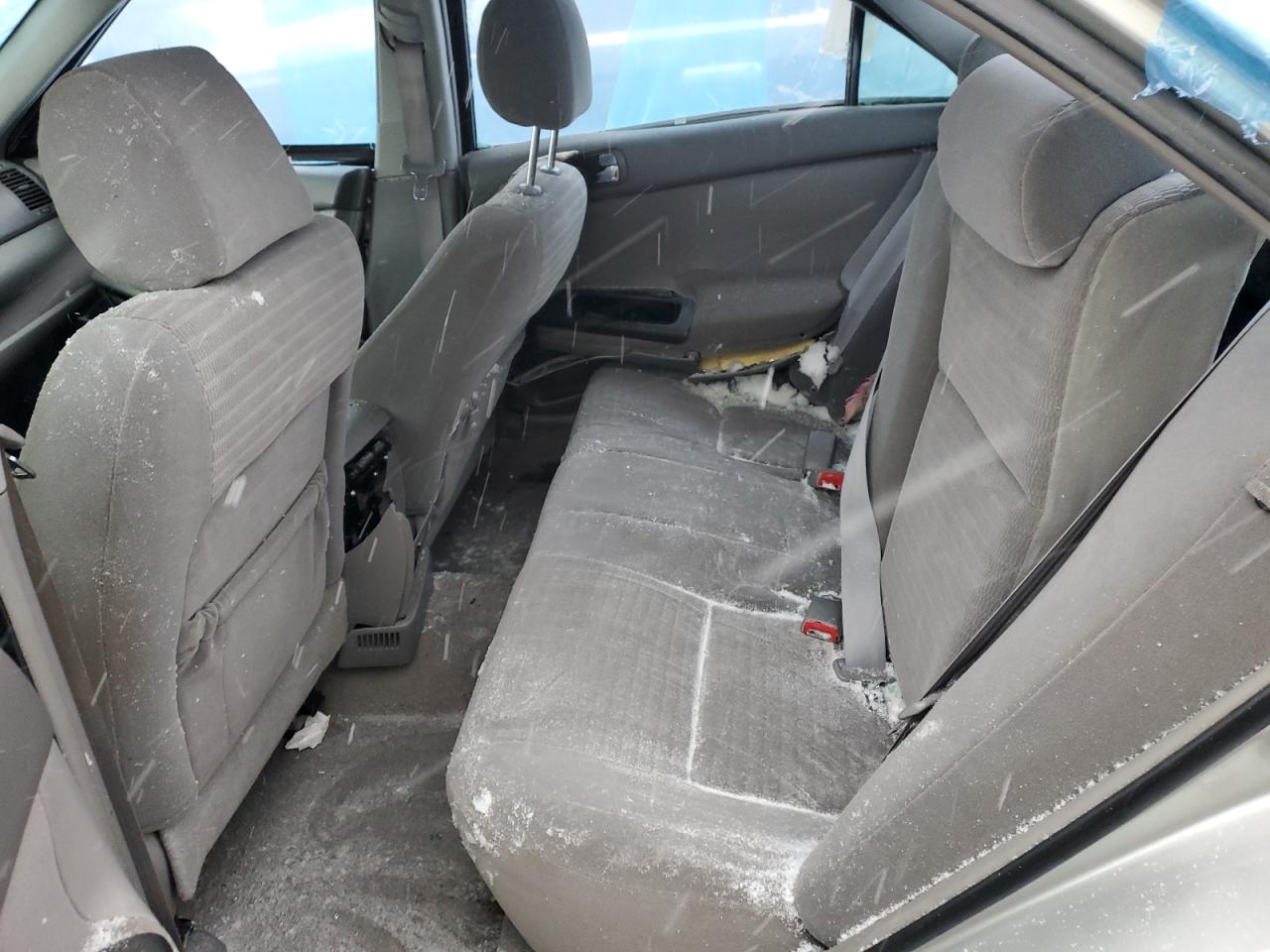2006 Toyota Camry - Image 10