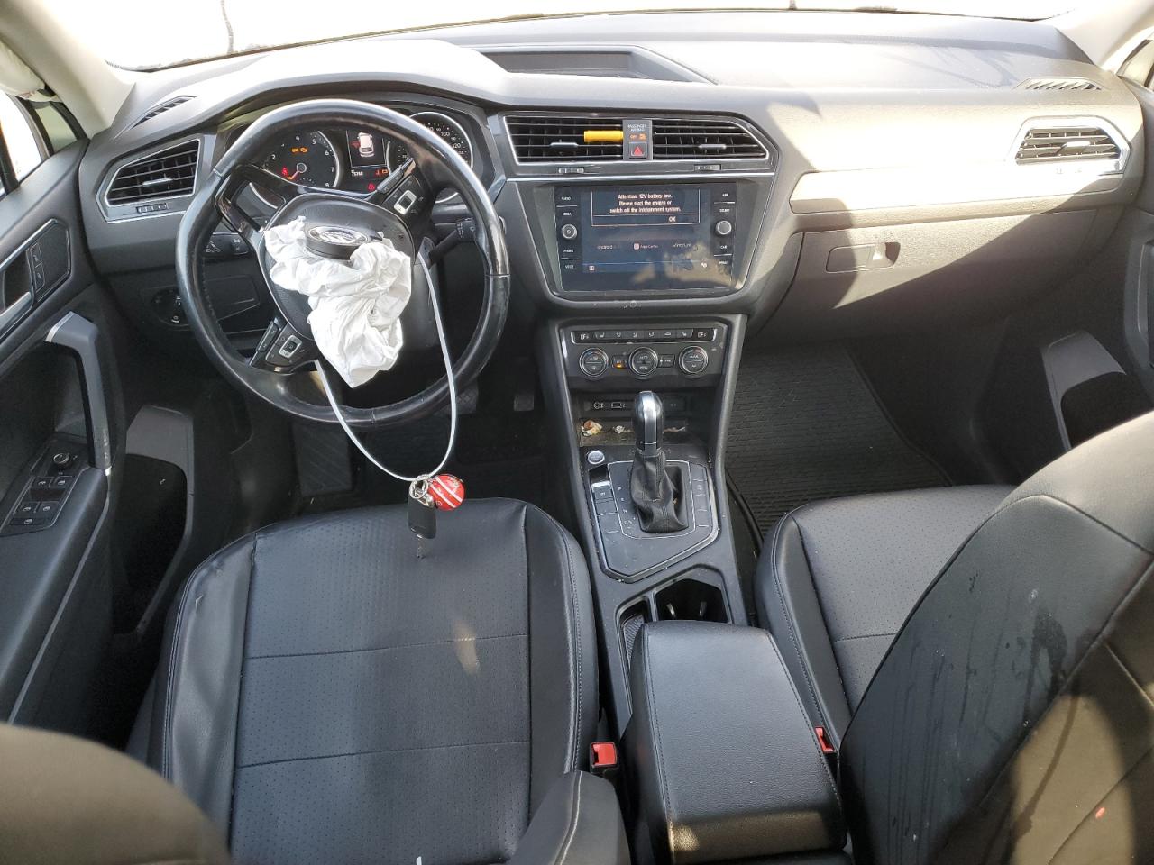 2018 Volkswagen Tiguan - Image 8