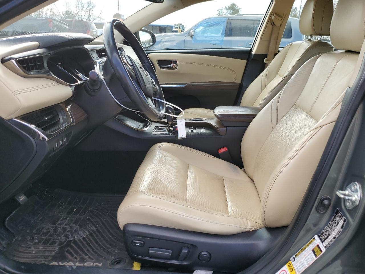 2014 Toyota Avalon - Image 7