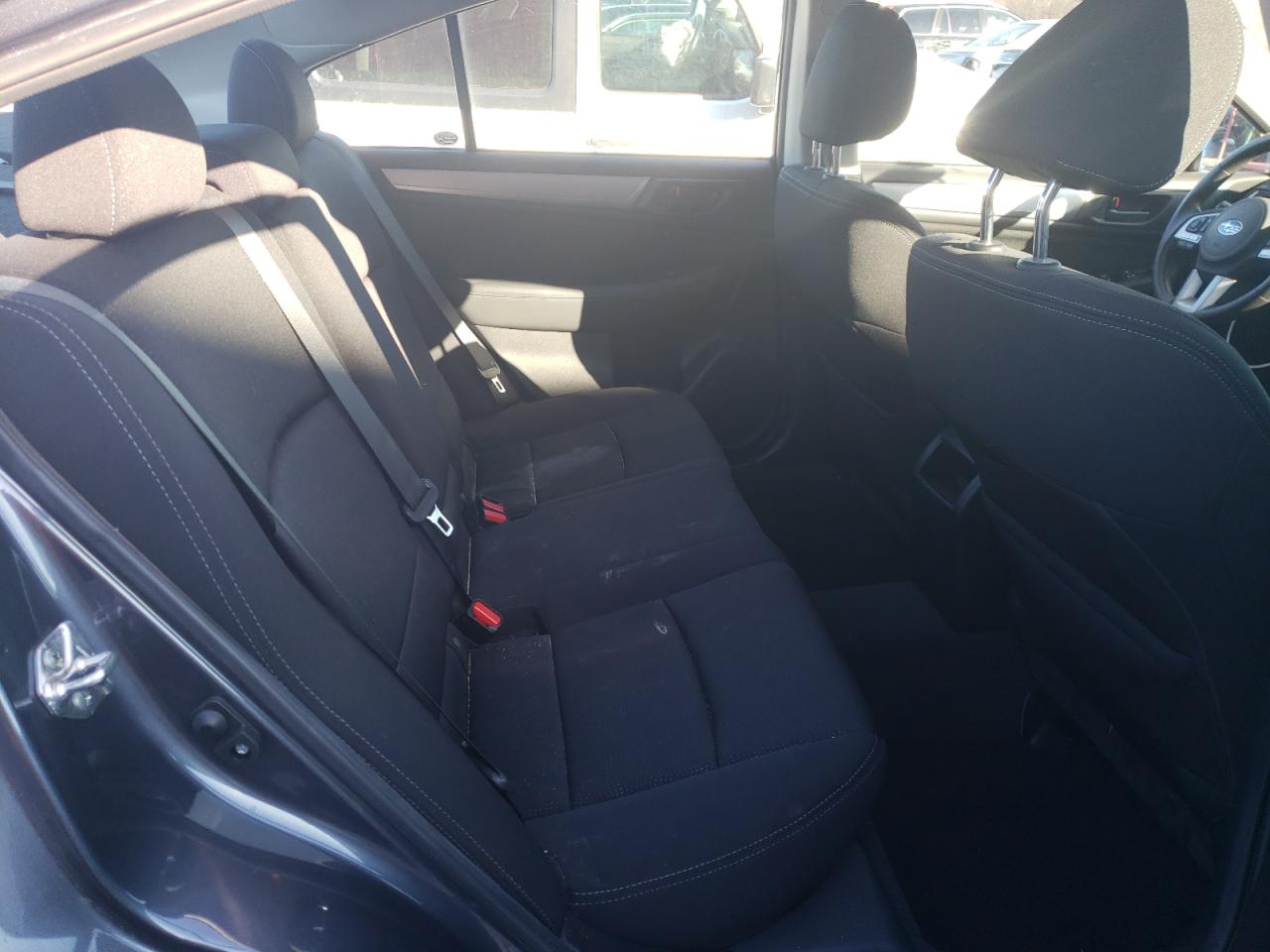 2015 Subaru Legacy - Image 10