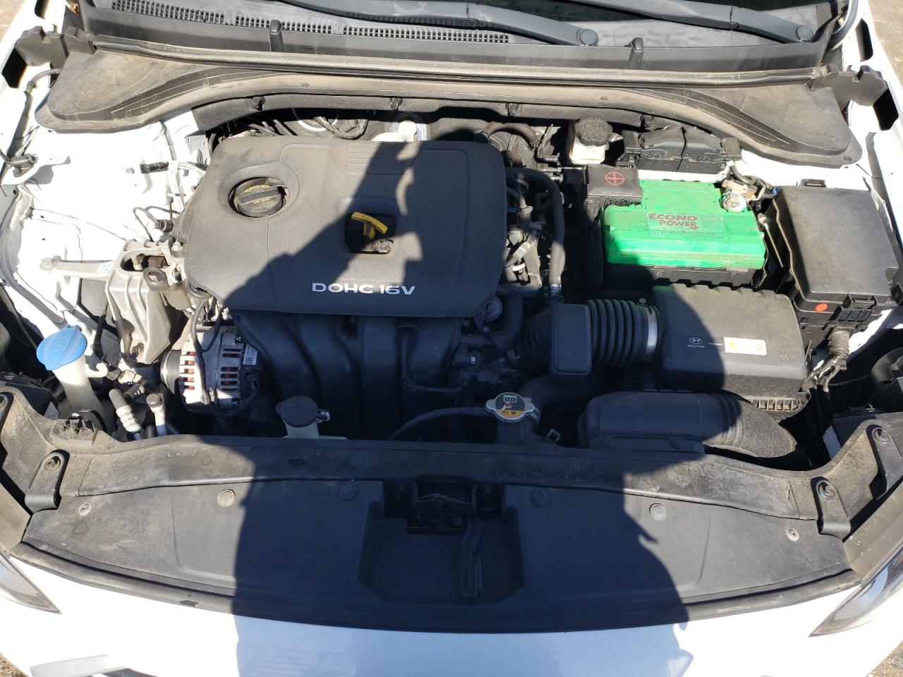 2018 Hyundai Elantra - Image 11