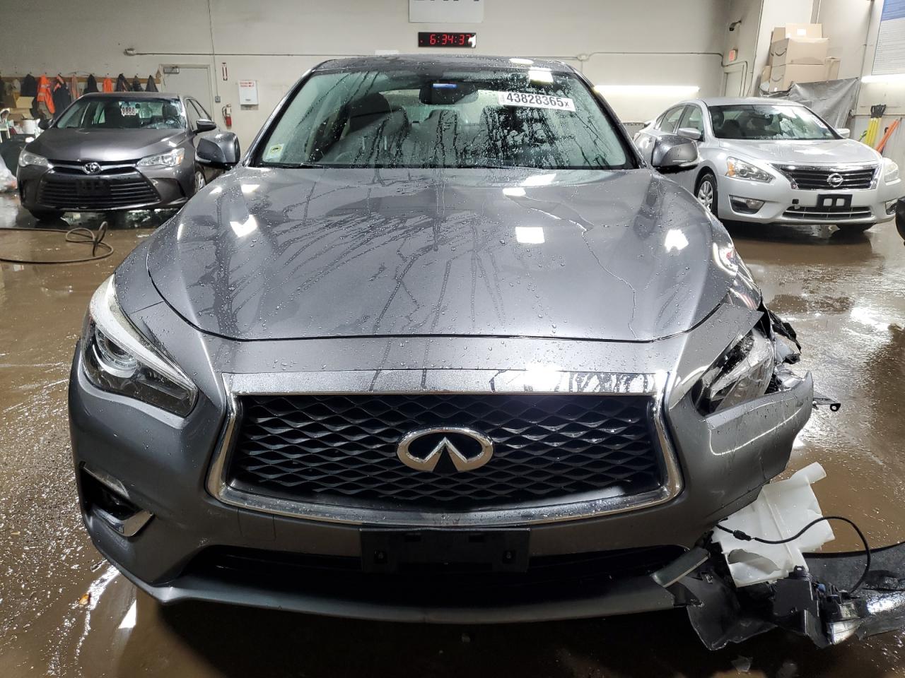2018 Infiniti Q50 - Image 5