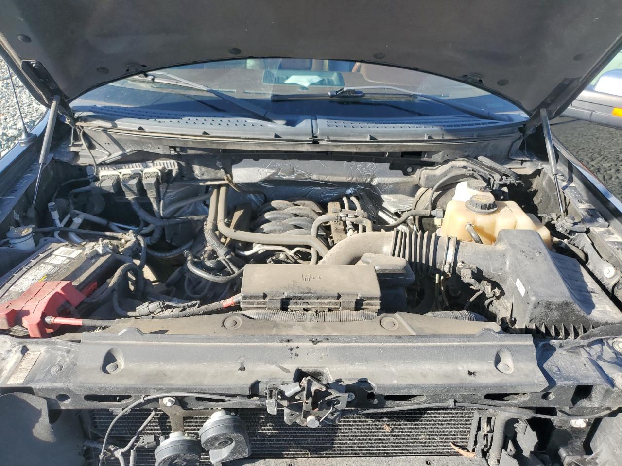 2013 Ford F-150 - Image 11