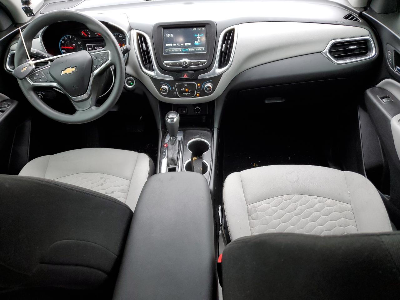 2018 Chevrolet Equinox - Image 8