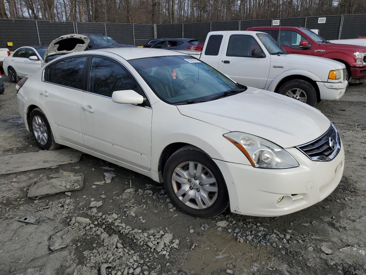 2011 Nissan Altima - Image 4