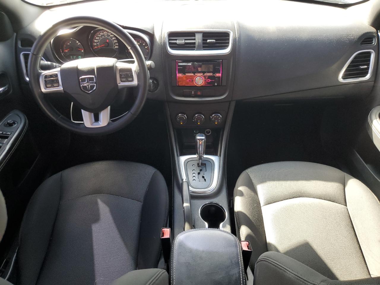 2013 Dodge Avenger - Image 8
