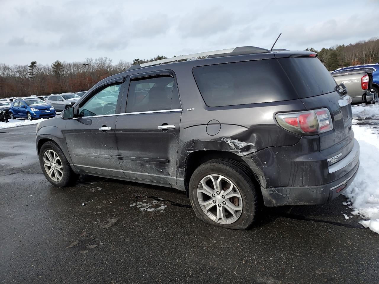 2013 GMC Acadia - Image 2