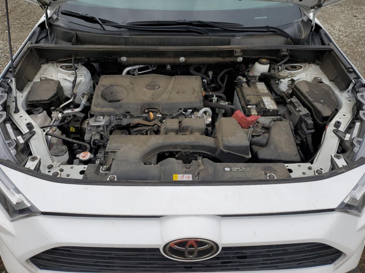 2022 Toyota RAV 4 - Image 13