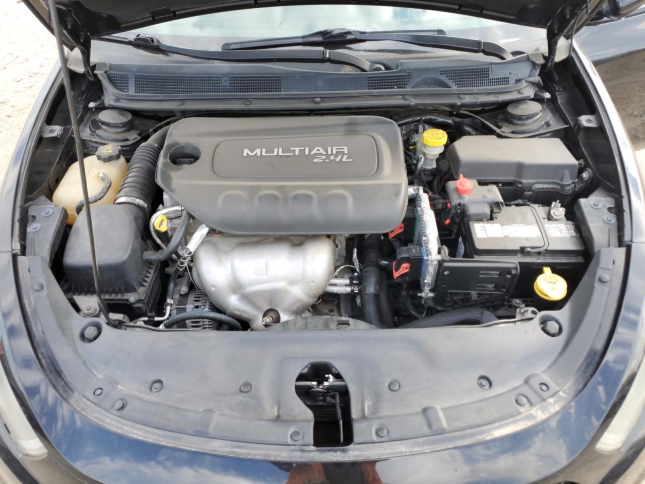 2016 Dodge Dart - Image 12