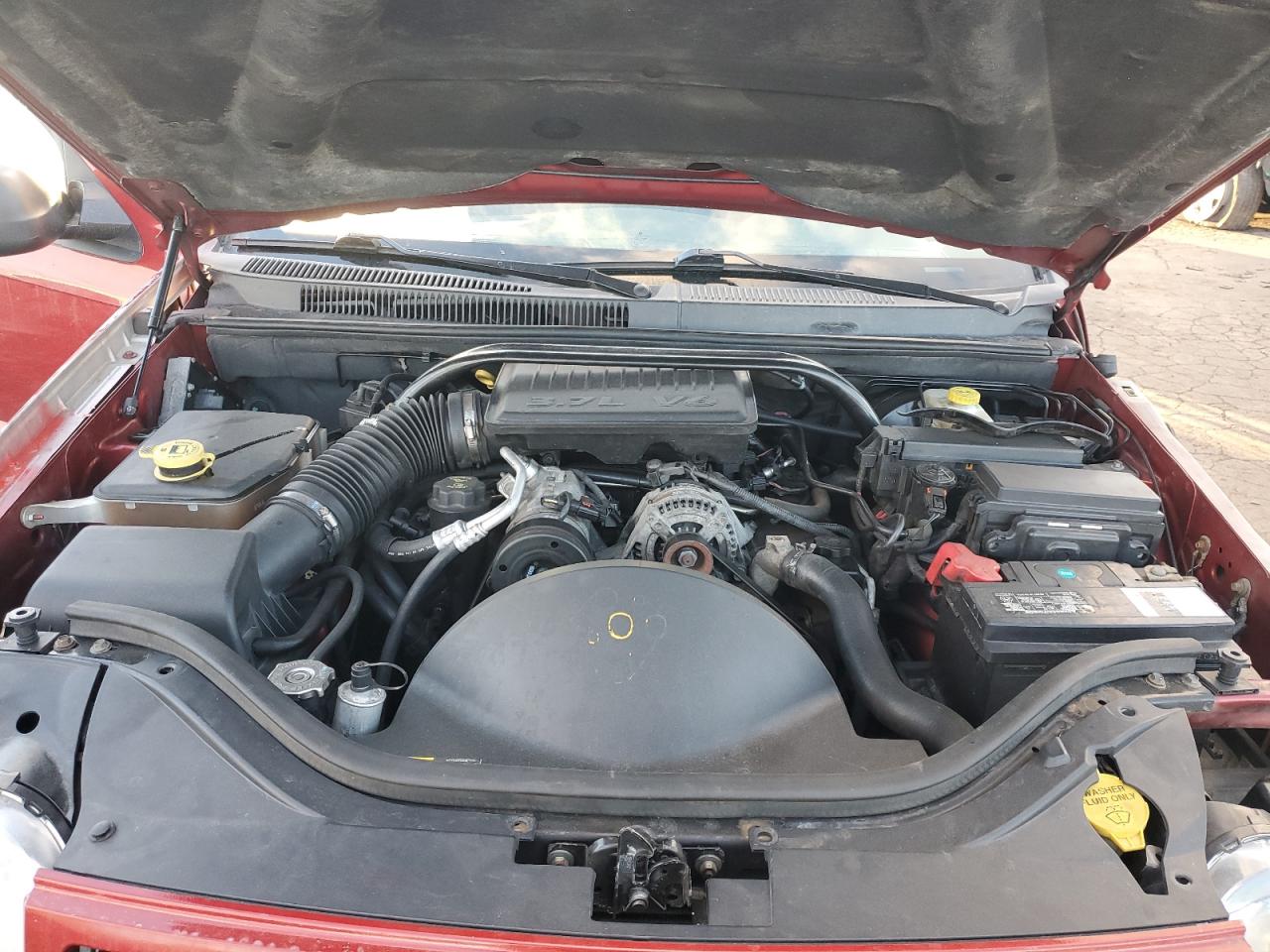 2006 Jeep Grand Cherokee - Image 13