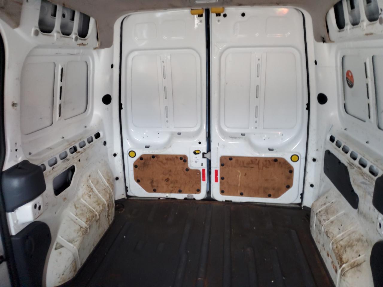 2013 Ford Transit - Image 10