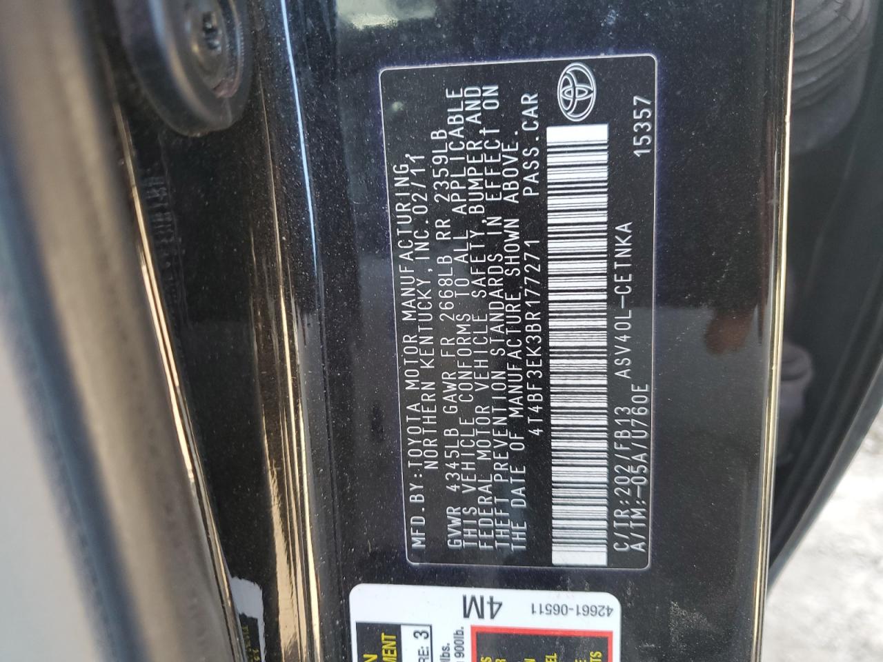 2011 Toyota Camry - Image 13