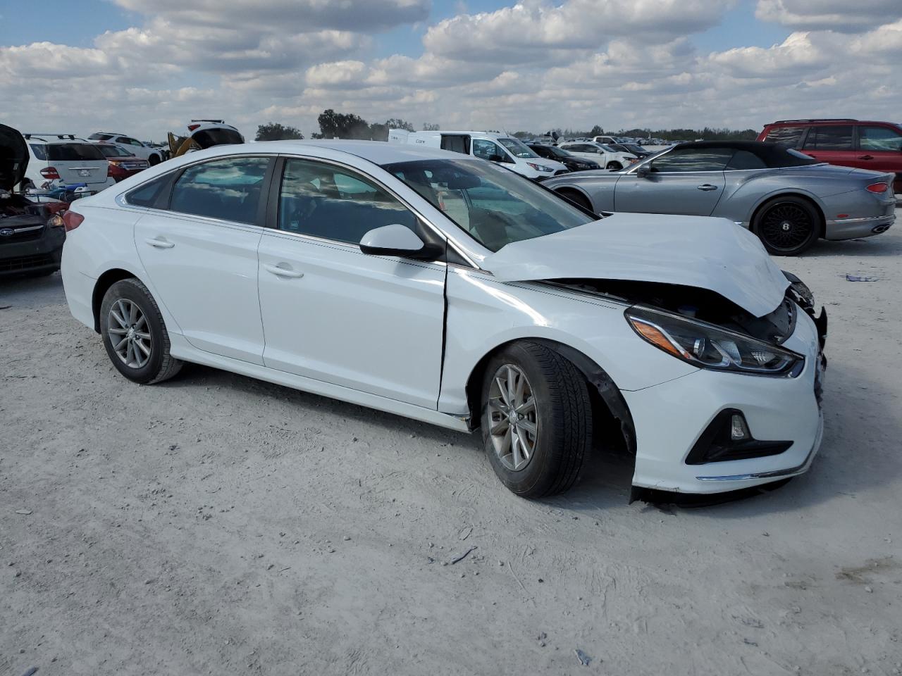 2019 Hyundai Sonata - Image 4