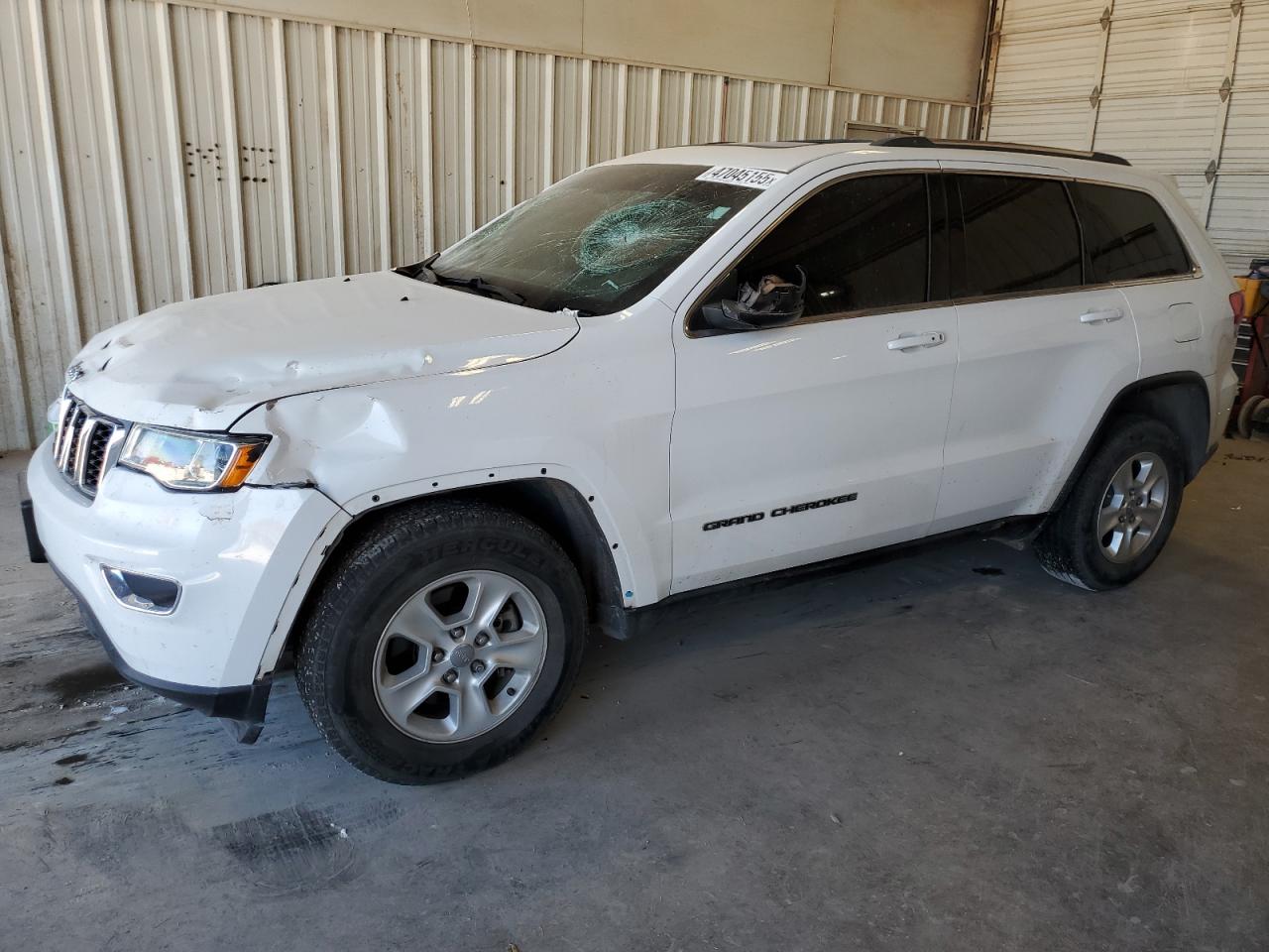 2017 Jeep Grand Cherokee - Image 1