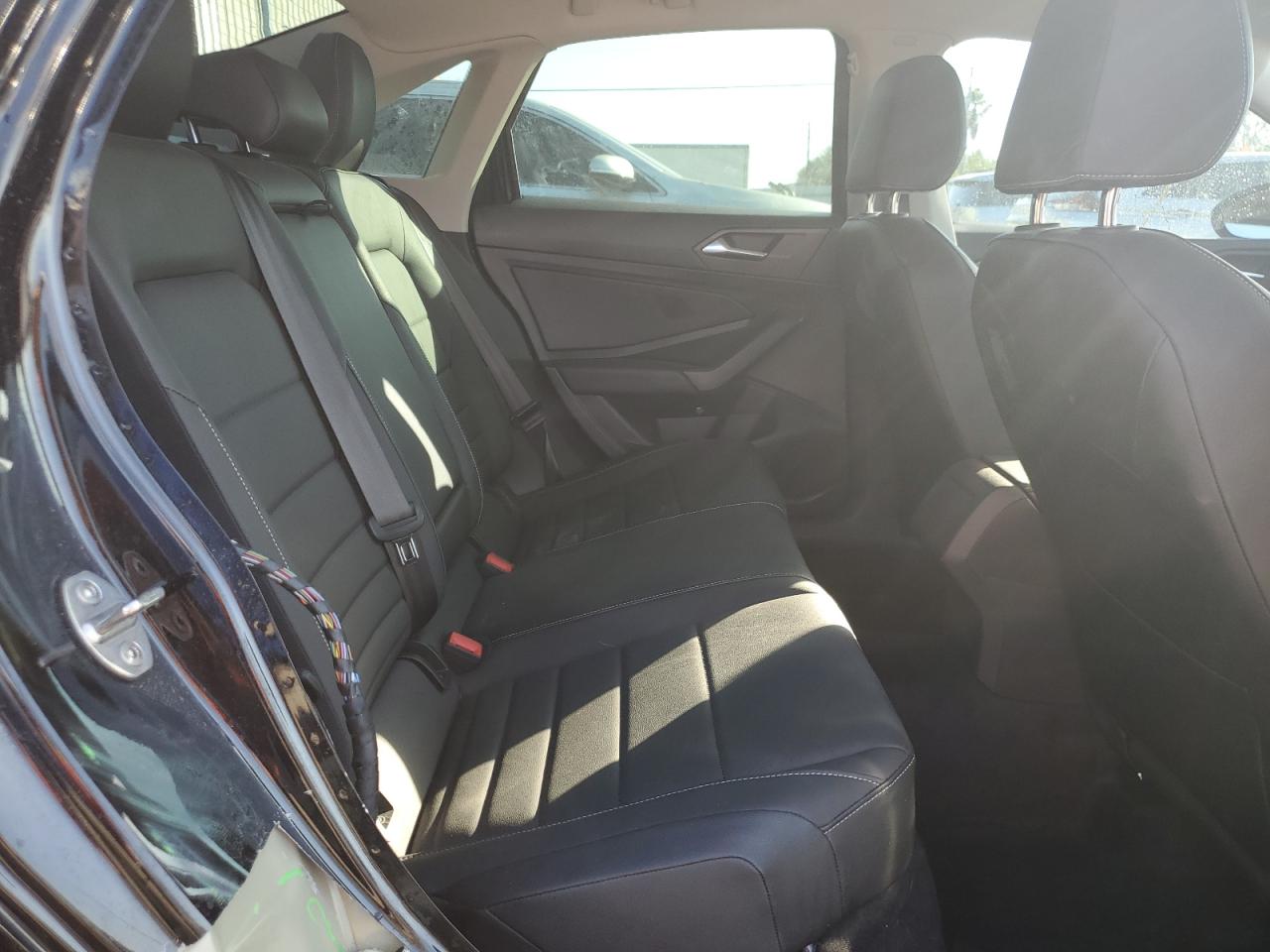 2021 Volkswagen Jetta - Image 10