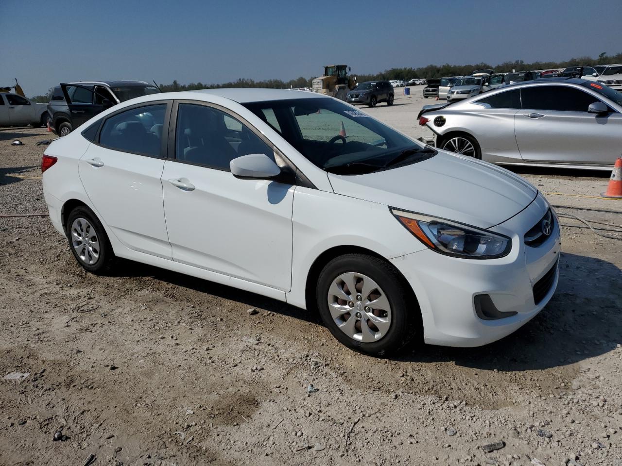 2016 Hyundai Accent - Image 4