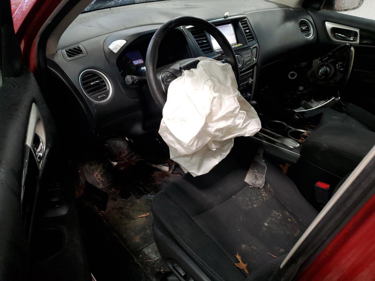 2014 Nissan Pathfinder - Image 8