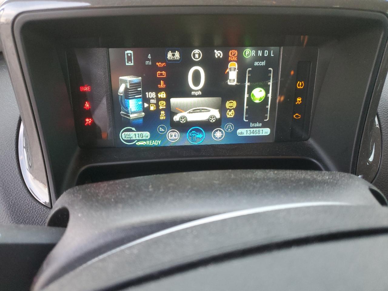 2015 Chevrolet Volt - Image 9