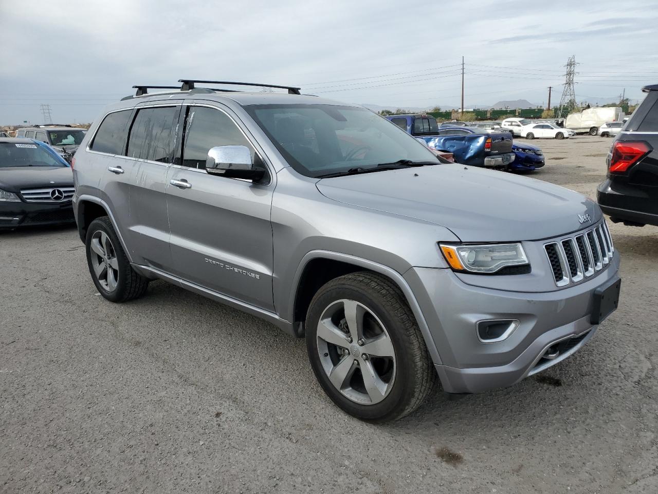 2014 Jeep Grand Cherokee - Image 4