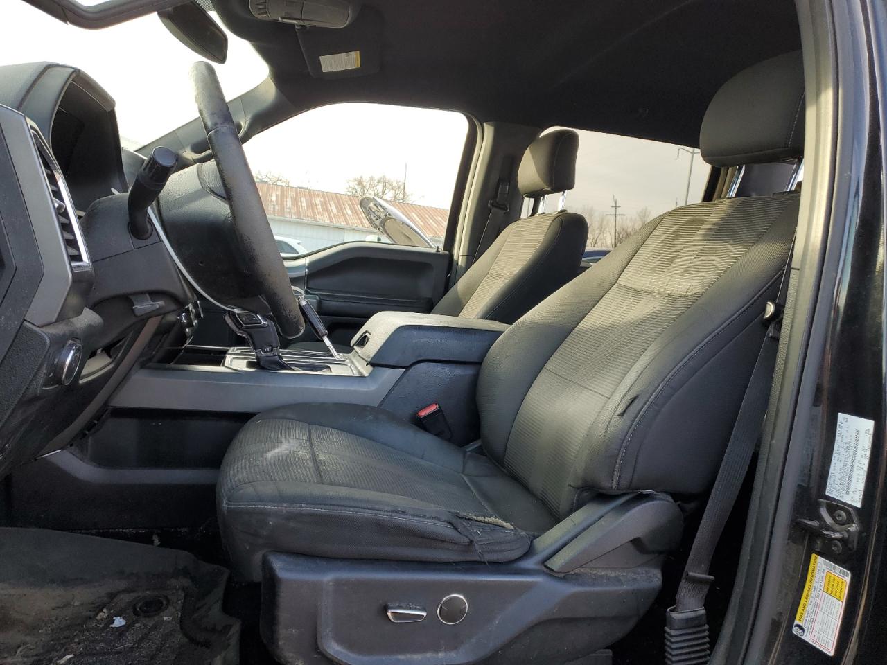 2015 Ford F-150 - Image 7