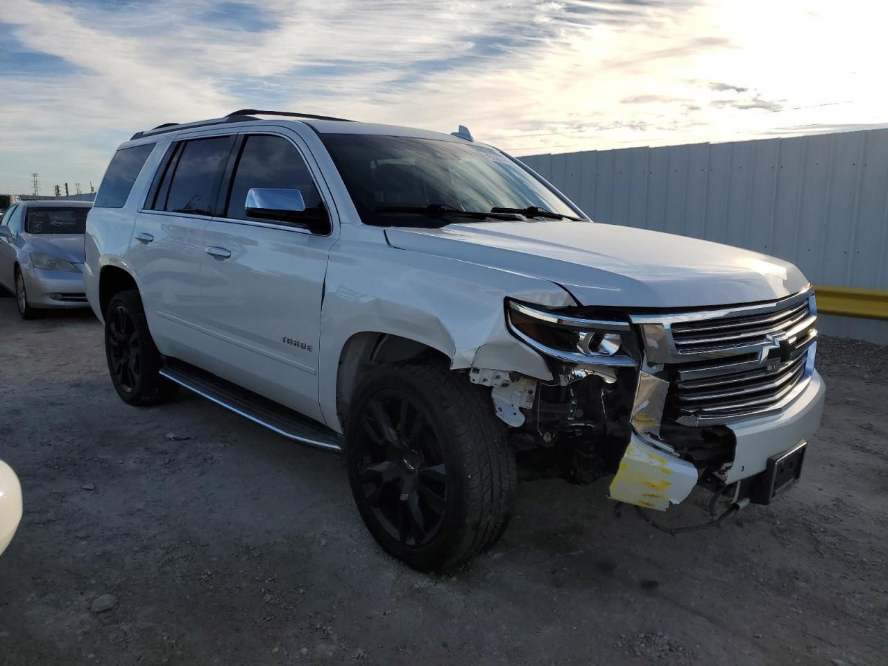 2017 Chevrolet Tahoe - Image 4