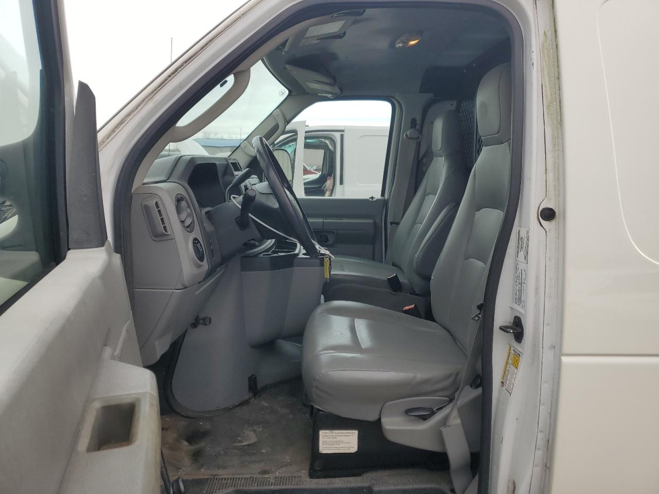2014 Ford Econoline - Image 7